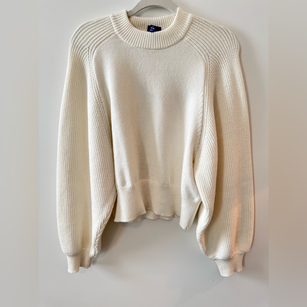 NWT Scoop Ballon Sleeve Cream Crew Neck Sweater Size Large